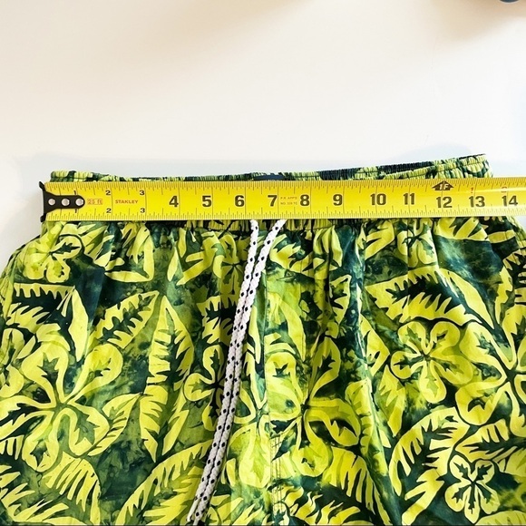 Roundtree and Yorke Swim Trunks Tropical Blue Yellow Green Size Medium - Picture 4 of 6